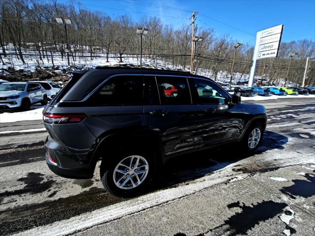 2026 Jeep Grand Cherokee Altitude 4x4