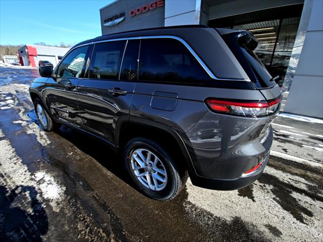2026 Jeep Grand Cherokee Altitude 4x4