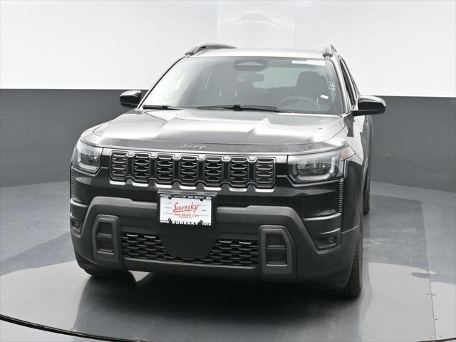 2026 Jeep Cherokee Laredo 4x4