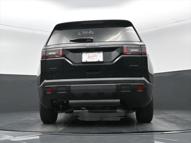 2026 Jeep Cherokee Laredo 4x4