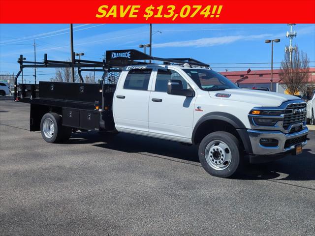 2026 RAM 5500 Chassis RAM 5500 TRADESMAN CHASSIS CREW CAB 4X4 84 CA