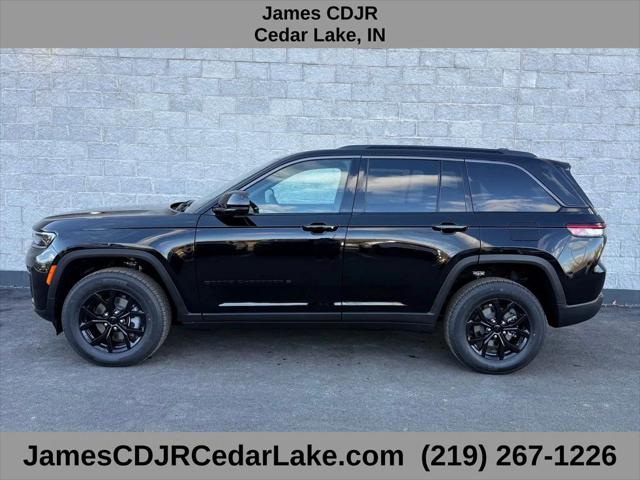 2026 Jeep Grand Cherokee GRAND CHEROKEE LAREDO ALTITUDE 4X4