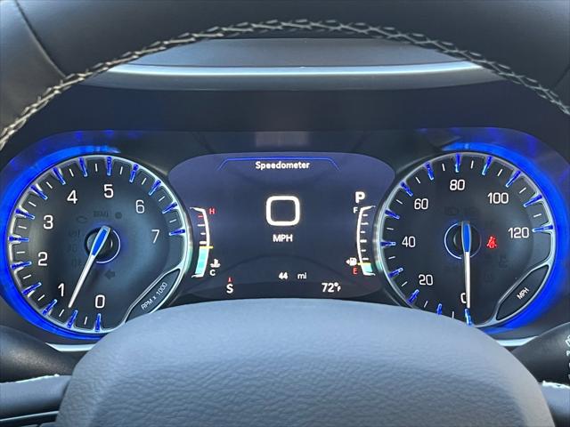 2026 Chrysler Pacifica Select AWD