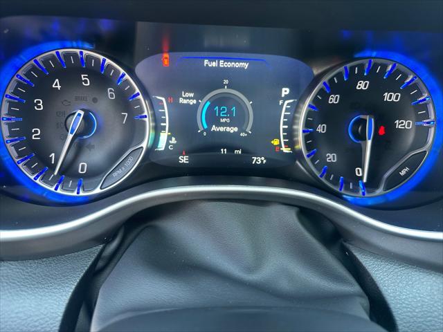 2026 Chrysler Pacifica Select AWD