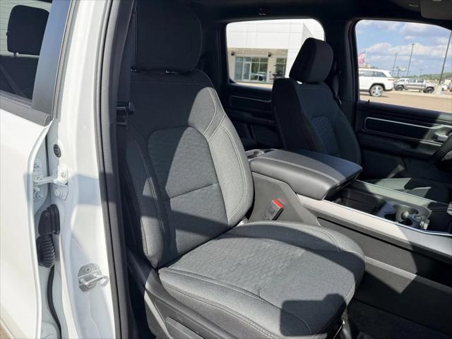2026 Ram 1500 Big Horn Crew Cab 4x2 5'7" Box