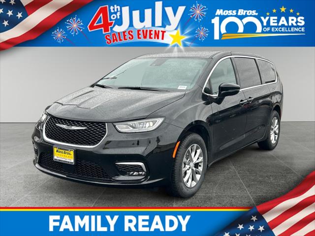 2026 Chrysler Pacifica Select AWD for sale in San Bernardino, CA