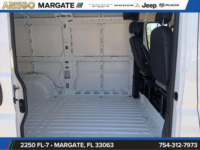 2026 Ram ProMaster Cargo Van Tradesman Low Roof 136 WB w/Pass Seat