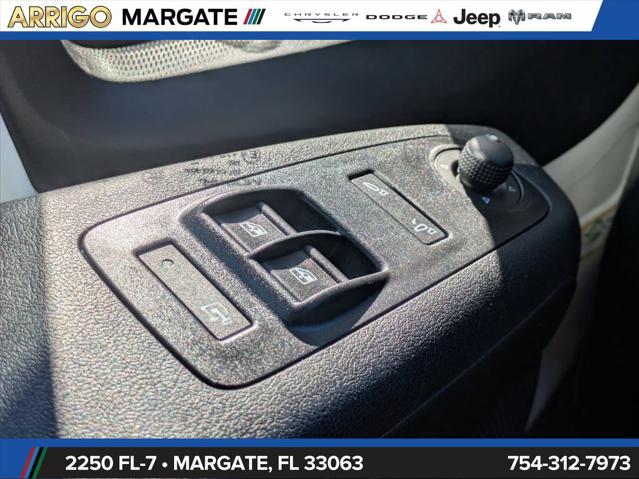 2026 Ram ProMaster Cargo Van Tradesman Low Roof 136 WB w/Pass Seat