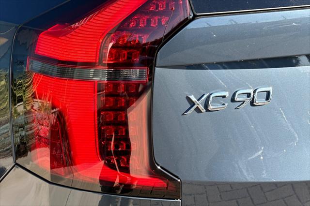 2026 Volvo XC90 Plug-In Hybrid Ultra, T8 AWD, Electric/Gasoline, Bright, 7 Seats