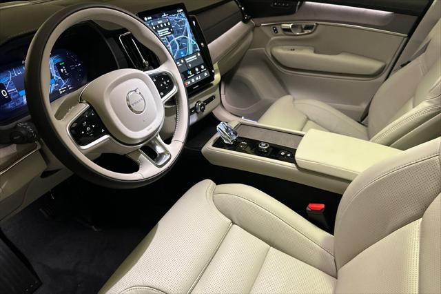 2026 Volvo XC90 Plug-In Hybrid Ultra, T8 AWD, Electric/Gasoline, Bright, 7 Seats