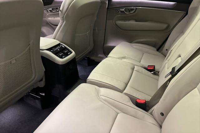 2026 Volvo XC90 Plug-In Hybrid Ultra, T8 AWD, Electric/Gasoline, Bright, 7 Seats