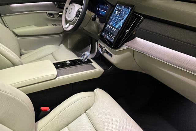 2026 Volvo XC90 Plug-In Hybrid Ultra, T8 AWD, Electric/Gasoline, Bright, 7 Seats