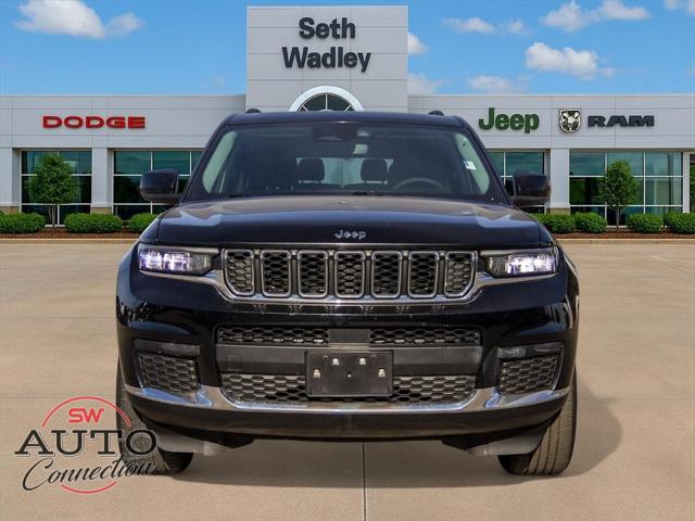 2023 Jeep Grand Cherokee L Laredo 4x2