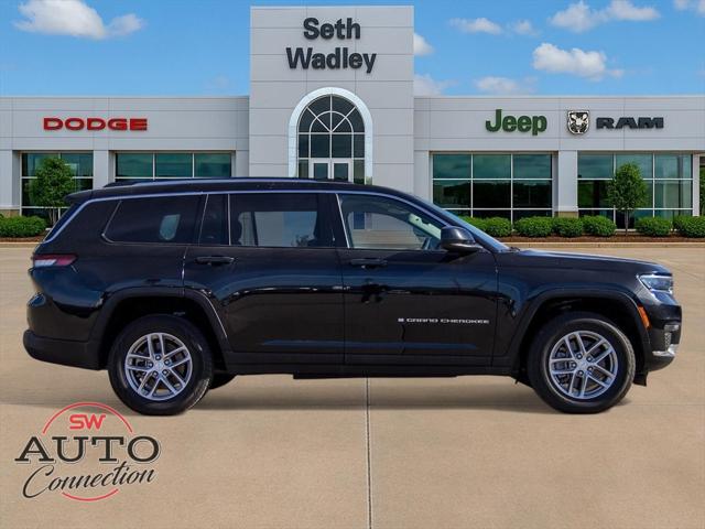 2023 Jeep Grand Cherokee L Laredo 4x2