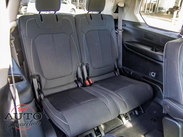 2023 Jeep Grand Cherokee L Laredo 4x2