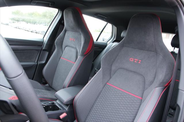 2026 Volkswagen Golf GTI SE