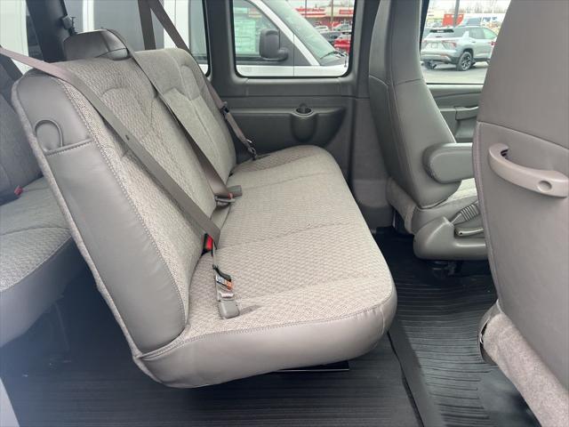 2025 Chevrolet Express Passenger RWD 3500 Extended Wheelbase LT