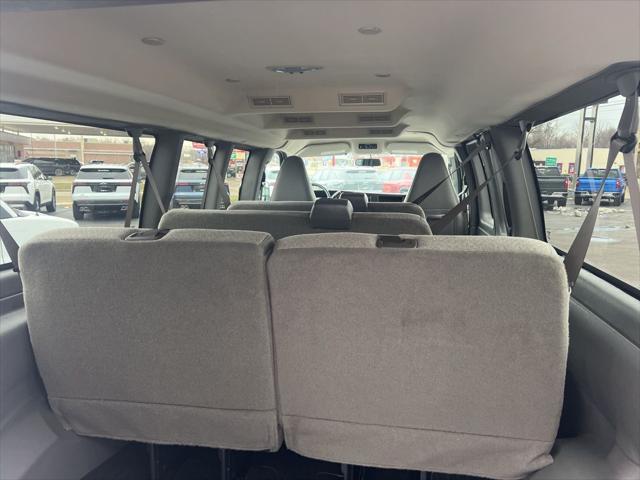 2025 Chevrolet Express Passenger RWD 3500 Extended Wheelbase LT
