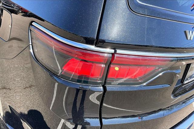 Used 2024 Jeep Wagoneer For Sale in Millington, TN