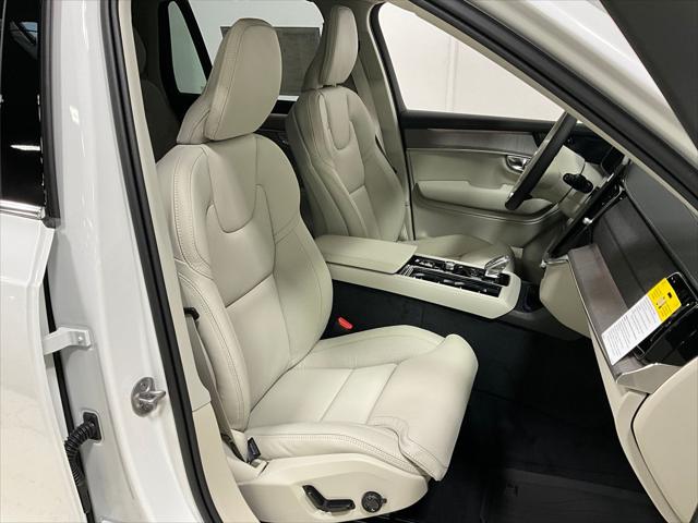 2026 Volvo XC90 Plug-In Hybrid Ultra, T8 AWD, Electric/Gasoline, Bright, 7 Seats