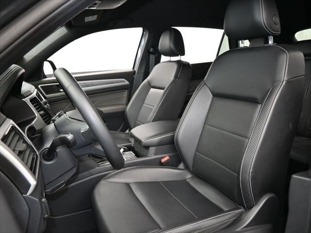 2022 Volkswagen Atlas Cross Sport 2.0T SE w/Technology