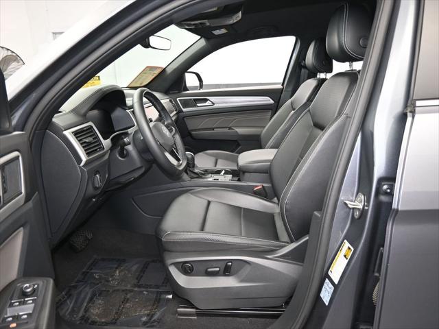 2022 Volkswagen Atlas Cross Sport 2.0T SE w/Technology