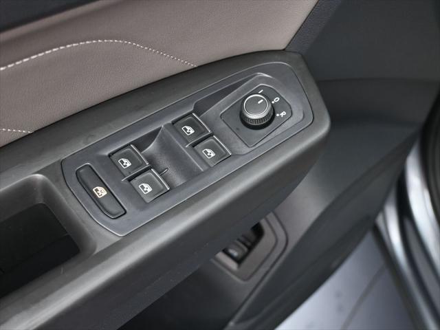 2022 Volkswagen Atlas Cross Sport 2.0T SE w/Technology