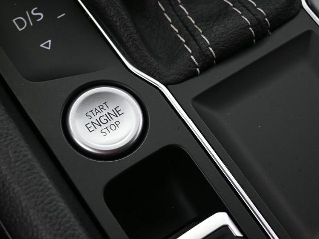 2022 Volkswagen Atlas Cross Sport 2.0T SE w/Technology