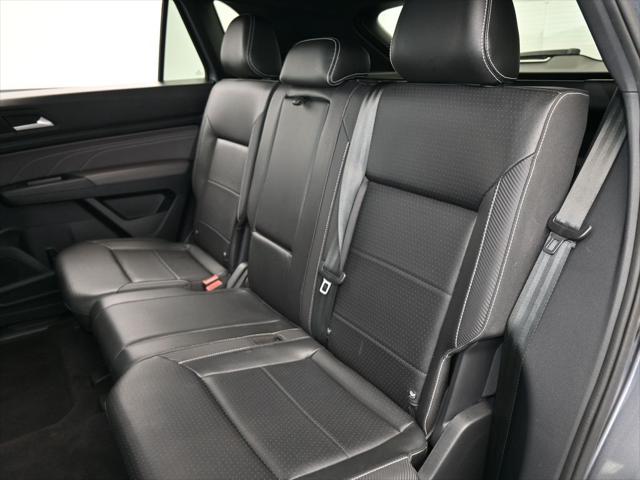 2022 Volkswagen Atlas Cross Sport 2.0T SE w/Technology