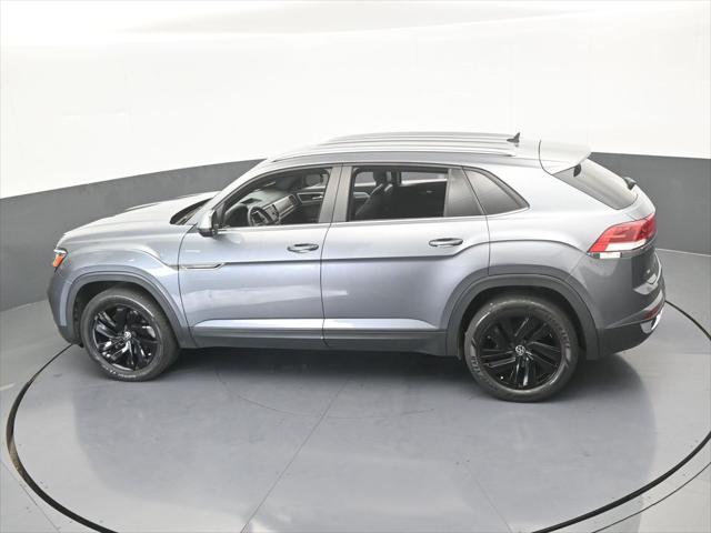 2022 Volkswagen Atlas Cross Sport 2.0T SE w/Technology