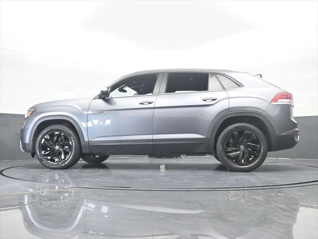 2022 Volkswagen Atlas Cross Sport 2.0T SE w/Technology