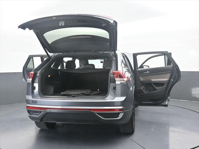 2022 Volkswagen Atlas Cross Sport 2.0T SE w/Technology