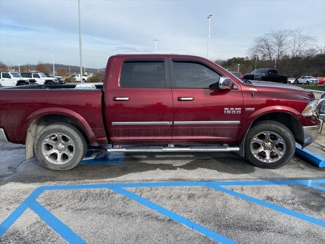 2018 RAM 1500 Laramie Crew Cab 4x4 57 Box