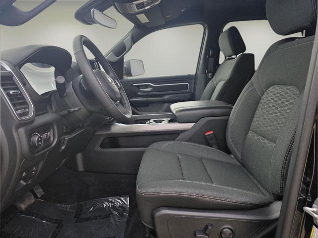 2025 RAM 1500 Big Horn Crew Cab 4x4 57 Box