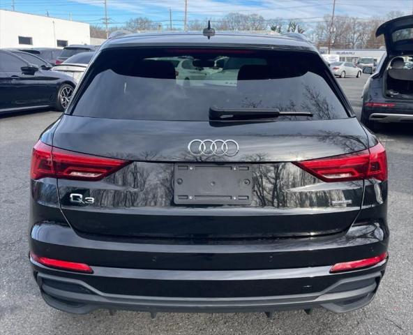 2023 Audi Q3 Premium 45 TFSI S line quattro Tiptronic