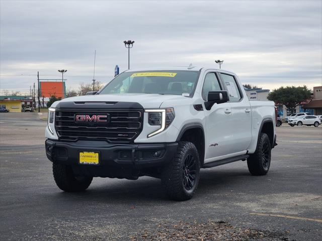 2023 GMC Sierra 1500 4WD Crew Cab Short Box AT4X 2023 GMC Sierra 1500 4WD Crew Cab Short Box AT4X