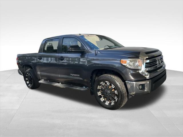 2017 Toyota Tundra SR5 5.7L V8