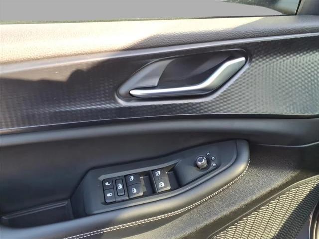 2025 Jeep Grand Cherokee Laredo X 4x4