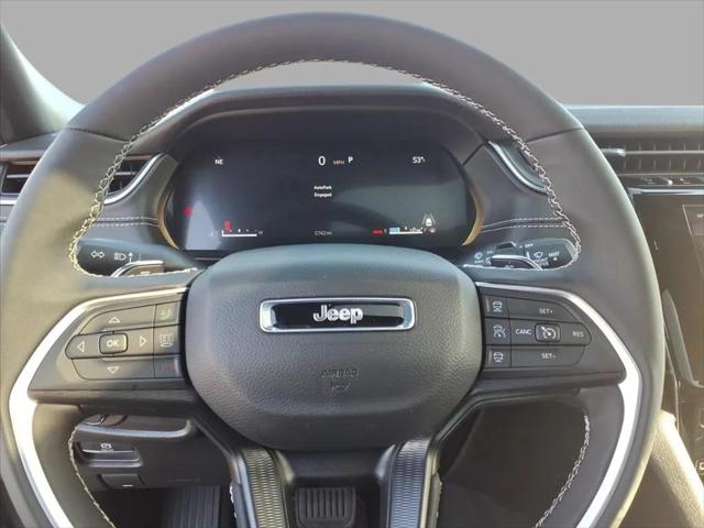 2025 Jeep Grand Cherokee Laredo X 4x4