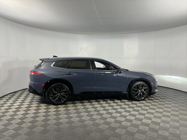 2025 Toyota Crown Signia Limited