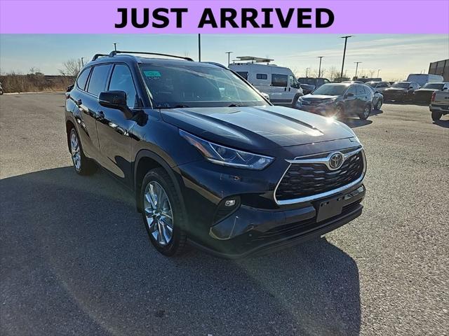 2023 Toyota Highlander L