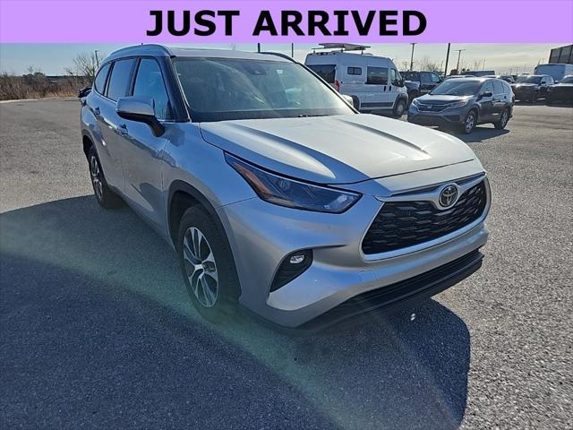 2024 Toyota Highlander LE 2024 Toyota Highlander LE