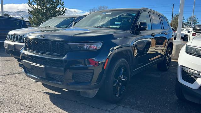 2023 Jeep Grand Cherokee L Altitude 4x4