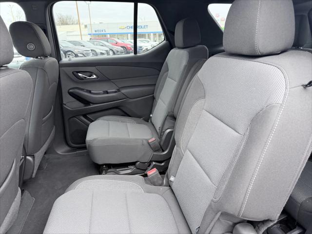 2022 Chevrolet Traverse FWD LT Cloth