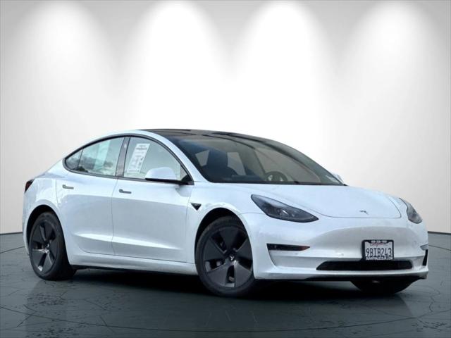 2022 Tesla Model 3 Rear-Wheel Drive