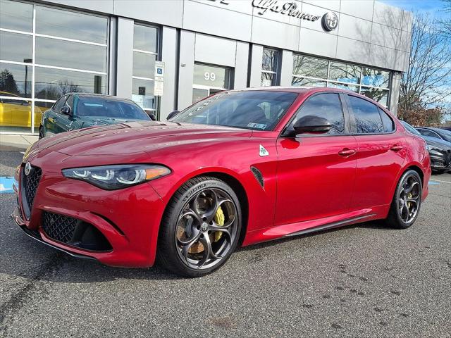 2024 Alfa Romeo Giulia Quadrifoglio Carbon RWD