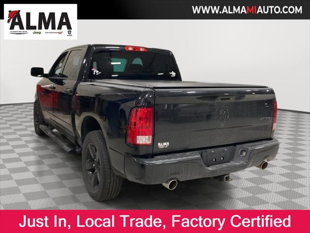 2017 RAM 1500 Express Crew Cab 4x4 57 Box