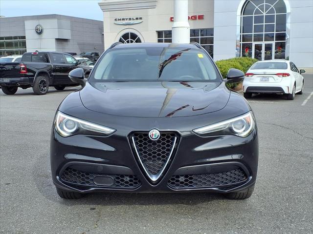 2018 Alfa Romeo Stelvio Sport AWD 2018 Alfa Romeo Stelvio Sport AWD
