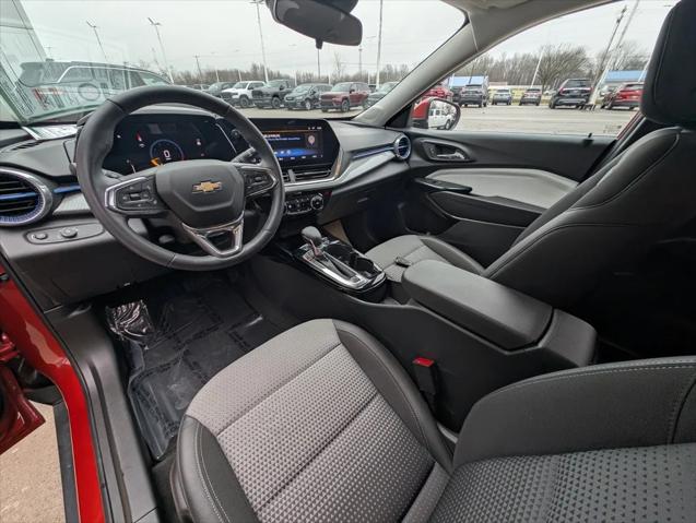 2024 Chevrolet Trax FWD LT