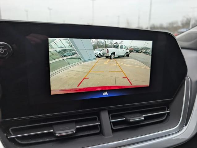 2024 Chevrolet Trax FWD LT